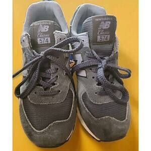 New Balance 574 Athletic Shoe Navy 8.5 Excellent Shoes Running Trainer Women's